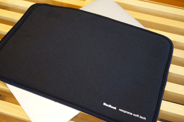 SANWA SUPPLY Mac Book Air用プロテクトスーツ1